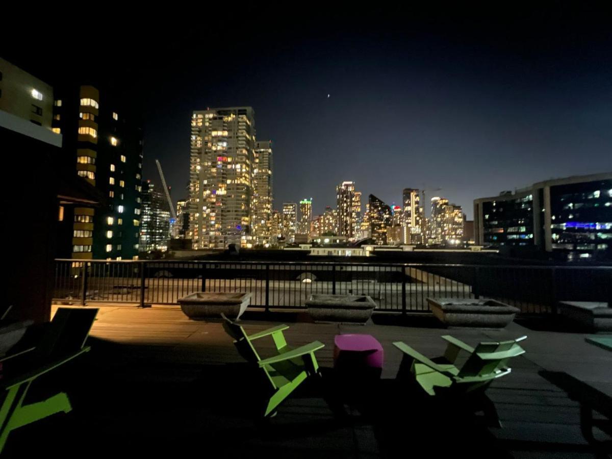 סיאטל Cozy Downtown Condo Retreat With Space Needle View מראה חיצוני תמונה