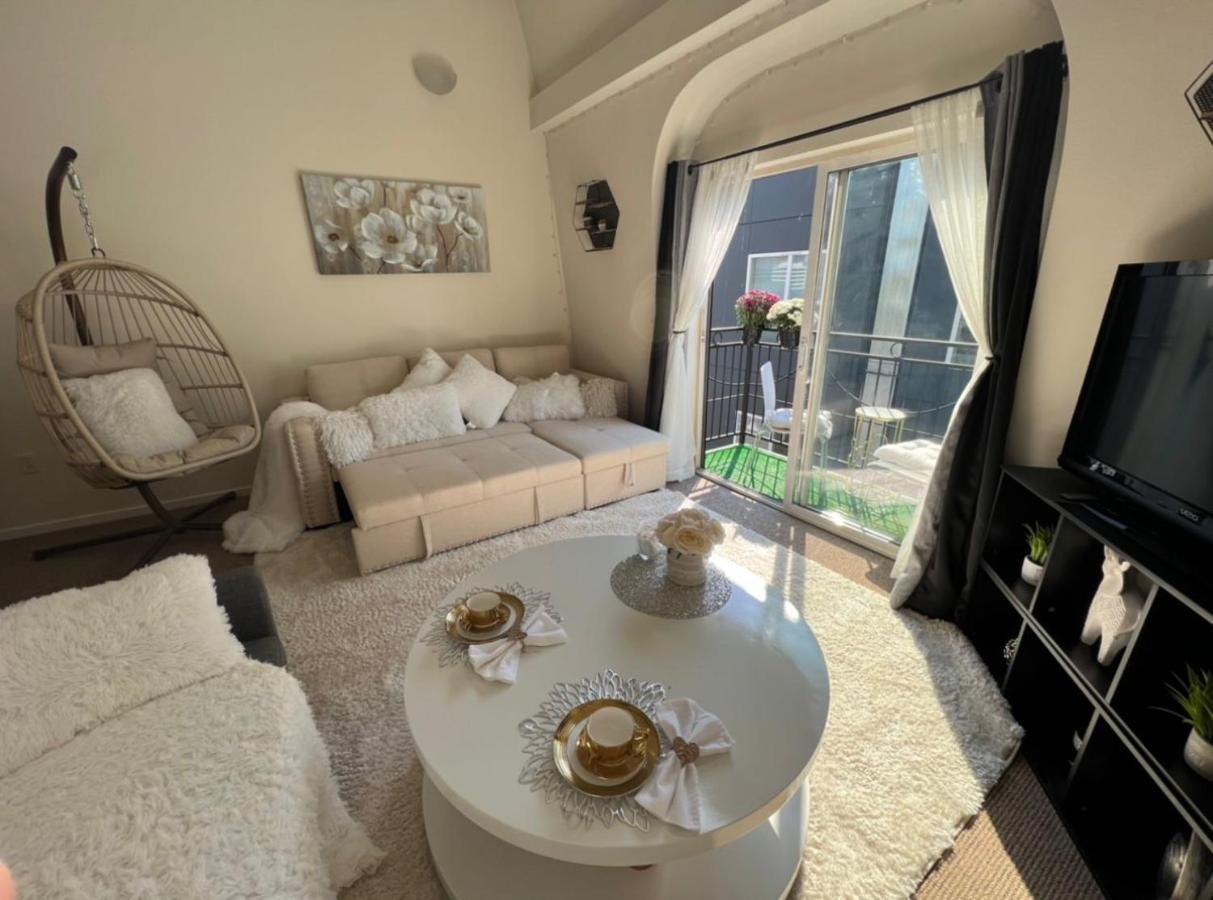 סיאטל Cozy Downtown Condo Retreat With Space Needle View מראה חיצוני תמונה